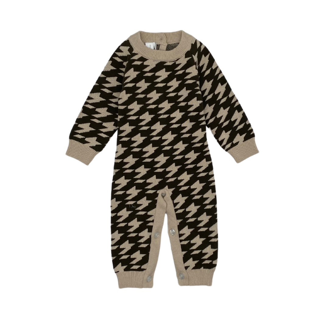 HOUDSTOOTH ONESIE