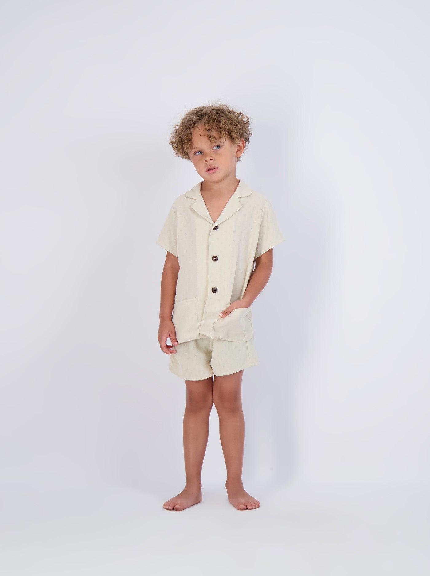 LINEN TEXTURED SHIRT AND SHORTS