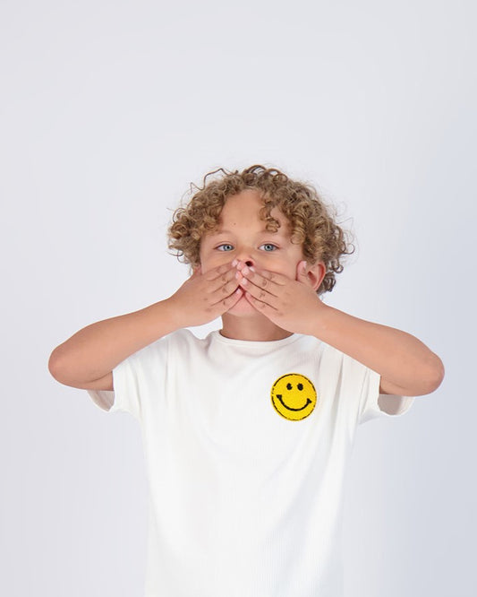 SMILEY TEE AND SHORTS